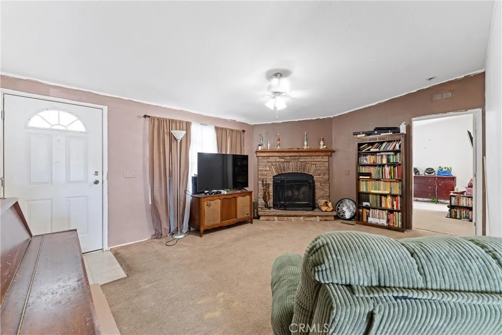 14556 E Tehachapi Blvd Unit 105, Tehachapi, CA 93561 - Photo 3 of 13, Tehachapi, CA