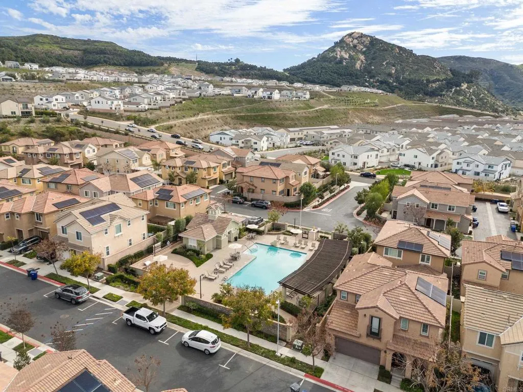 https://cdn.realtyfeed.com/cdn/127/306624847/3c48ab9a9c29f0d40bfb919a9a7728d5.webp