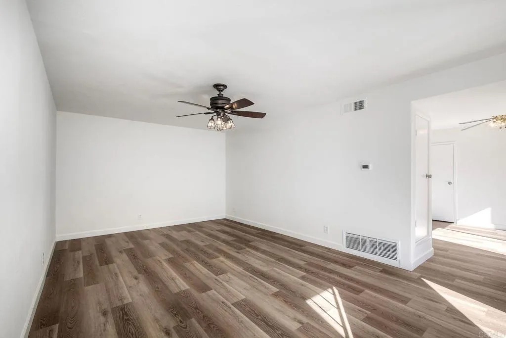 https://cdn.realtyfeed.com/cdn/127/306624871/2983482453532684ae29573147ee92b7.webp