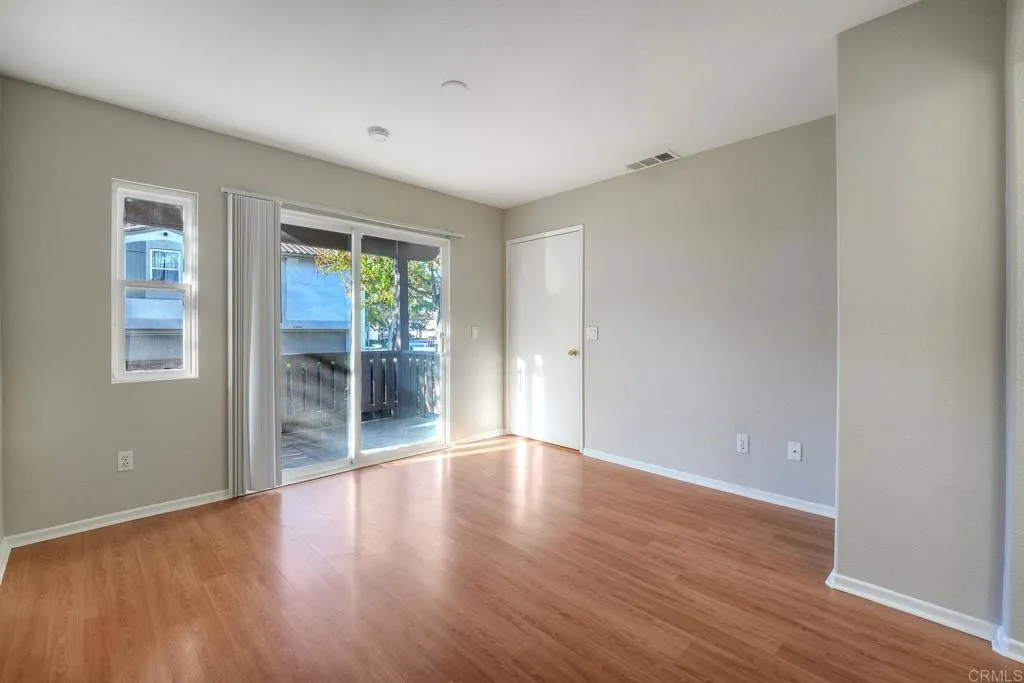 https://cdn.realtyfeed.com/cdn/127/306624874/29662106ab1ce76062eb222a452b272a.webp