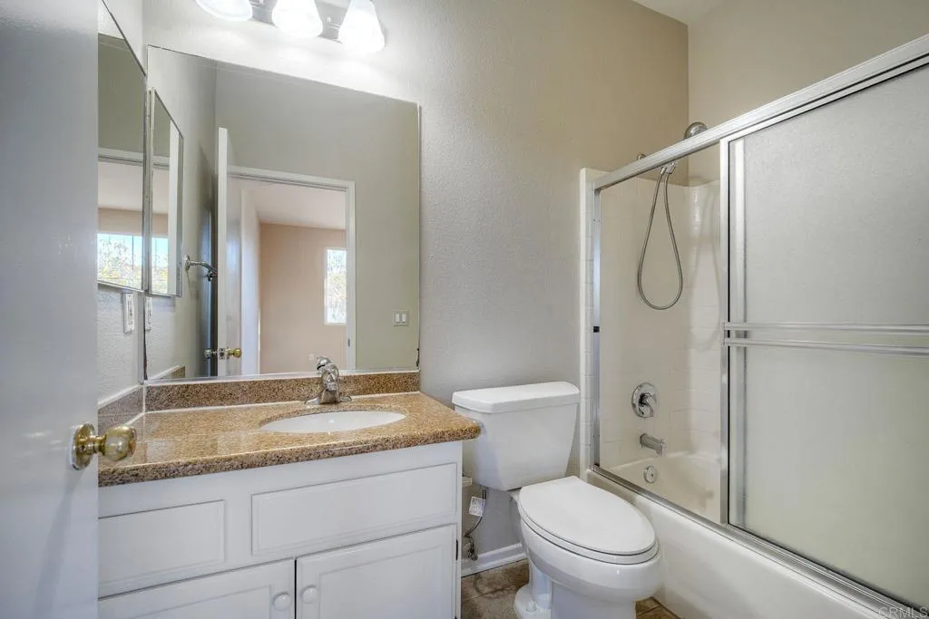 https://cdn.realtyfeed.com/cdn/127/306624874/987e0c326c56dec6bc31b7a896176e8e.webp