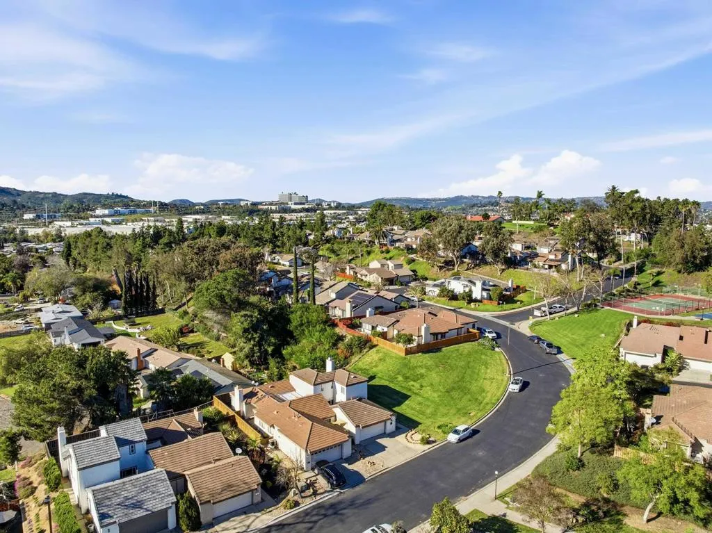 1837 Cathedral, Escondido, CA, 92029