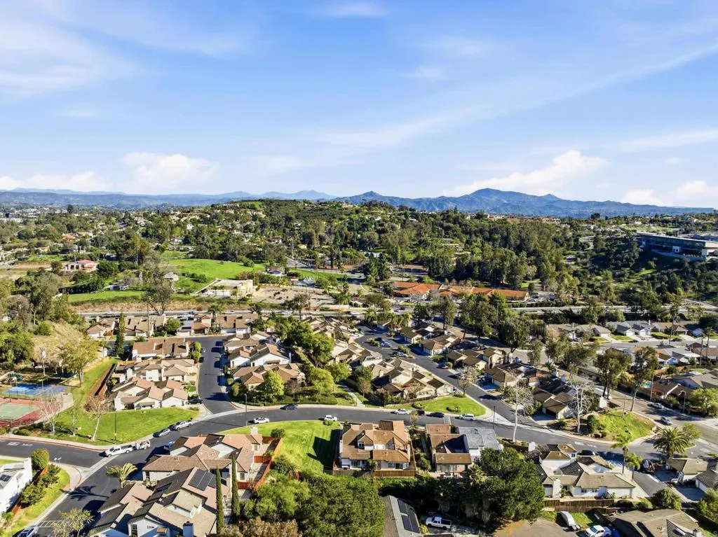 1837 Cathedral, Escondido, CA, 92029