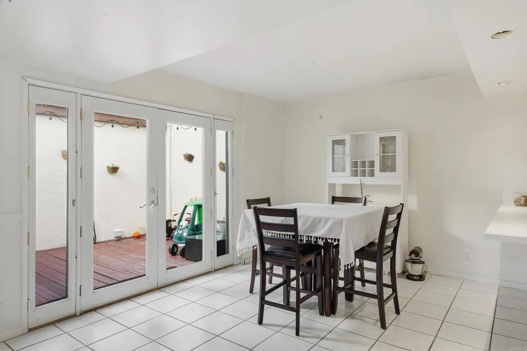 1837 Cathedral, Escondido, CA, 92029