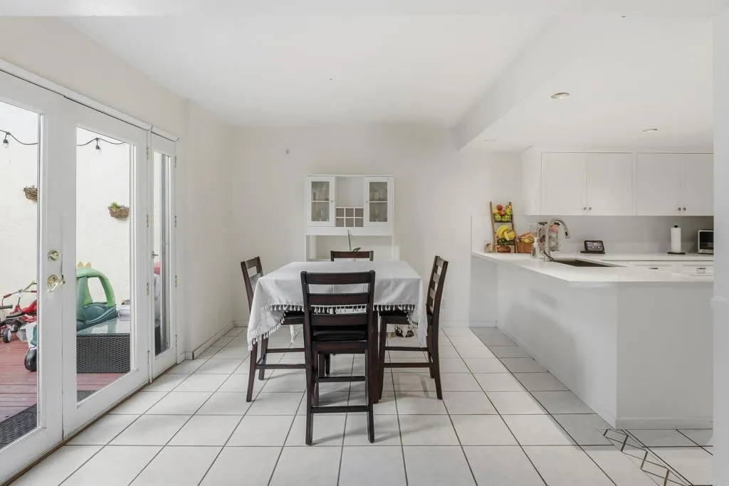 1837 Cathedral, Escondido, CA, 92029