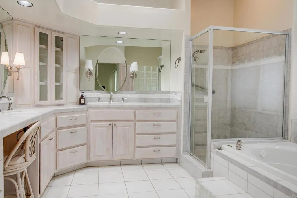 https://cdn.realtyfeed.com/cdn/127/306624970/295d97c36719313569b1d0a55b0c4dad.webp