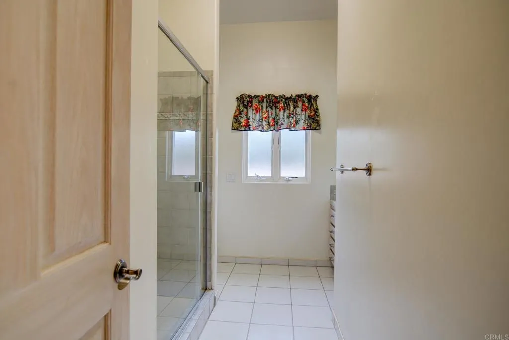 https://cdn.realtyfeed.com/cdn/127/306624970/dde26e29b718cf0597592df5e20b8567.webp