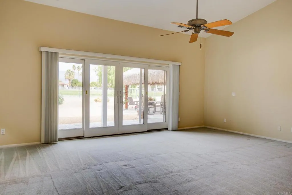 https://cdn.realtyfeed.com/cdn/127/306624970/e6370cce0ad75e51c3539f0ff92e7cfe.webp
