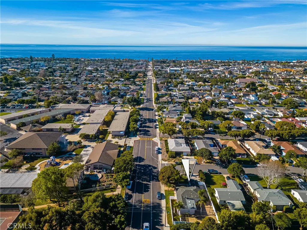 https://cdn.realtyfeed.com/cdn/127/306625033/004b59aa736e7e33f78aa23220768a19.webp