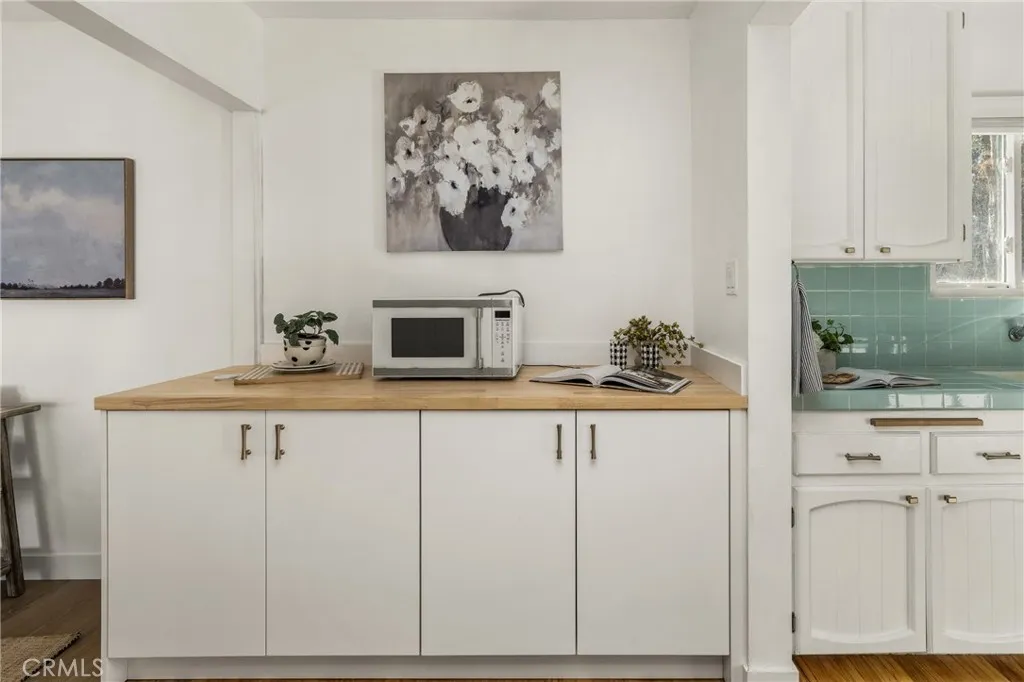 https://cdn.realtyfeed.com/cdn/127/306625033/2737004208a0ae386bc4688890b963fb.webp