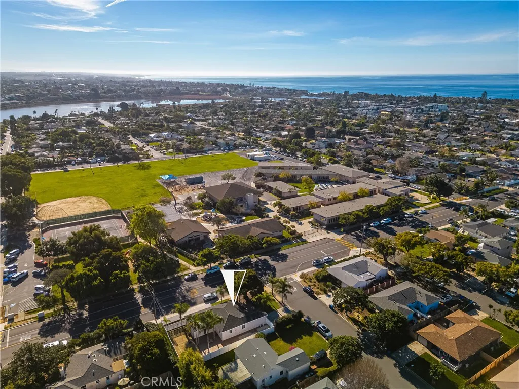 https://cdn.realtyfeed.com/cdn/127/306625033/63a41ba5f61dd9d5869d7961369ff5ed.webp