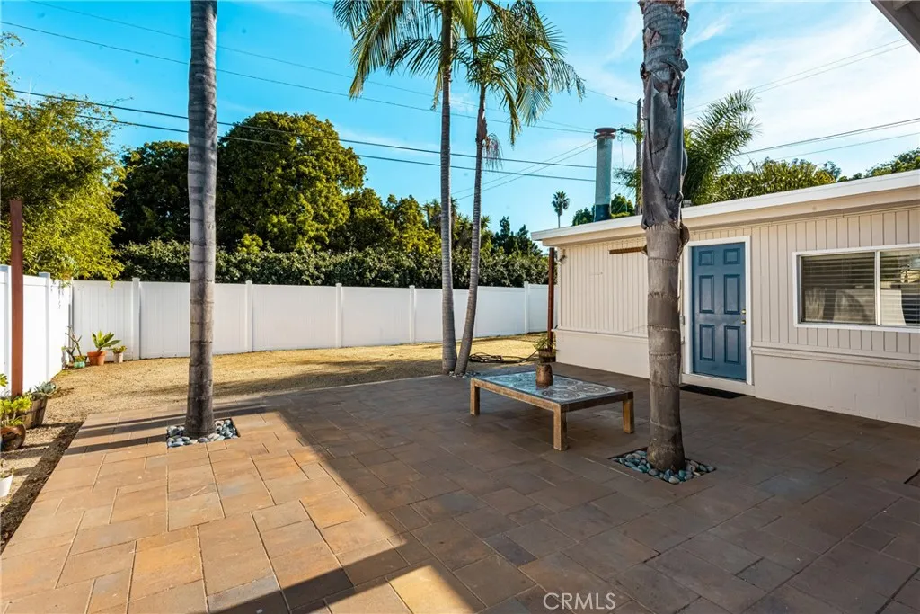 https://cdn.realtyfeed.com/cdn/127/306625033/8d6d03f56b5f89a342a32b9194dba567.webp