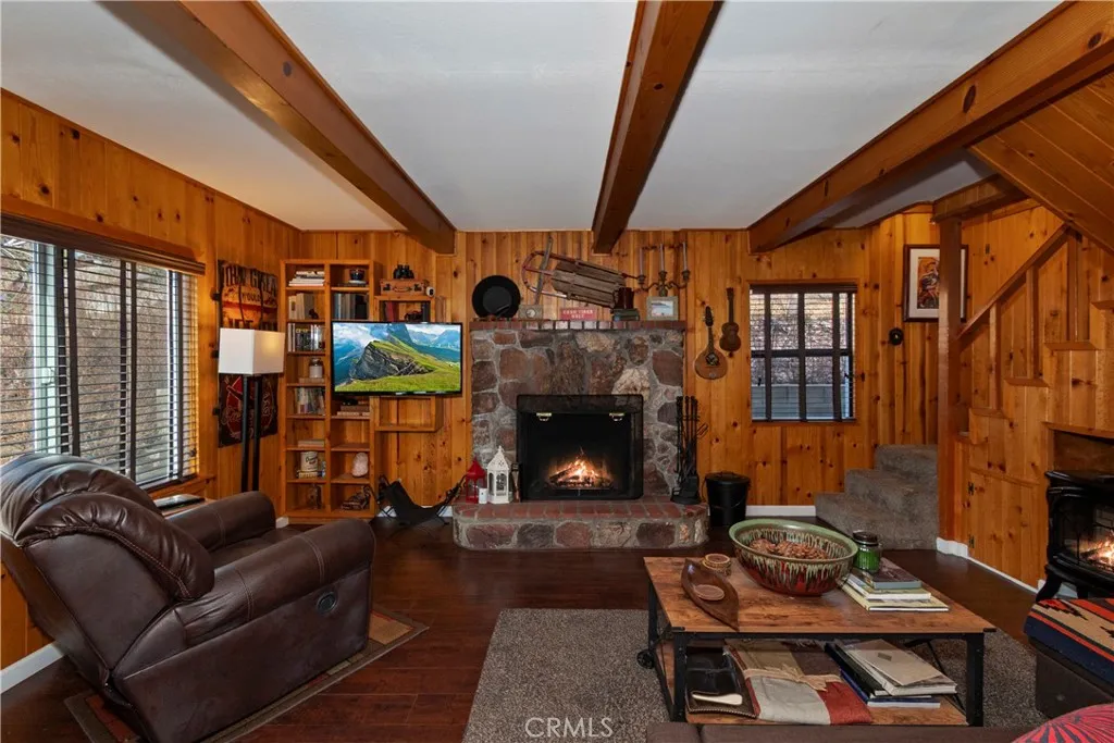 39676 Oakglen, Fawnskin, CA 92333 - Photo 3 of 35, Fawnskin, CA