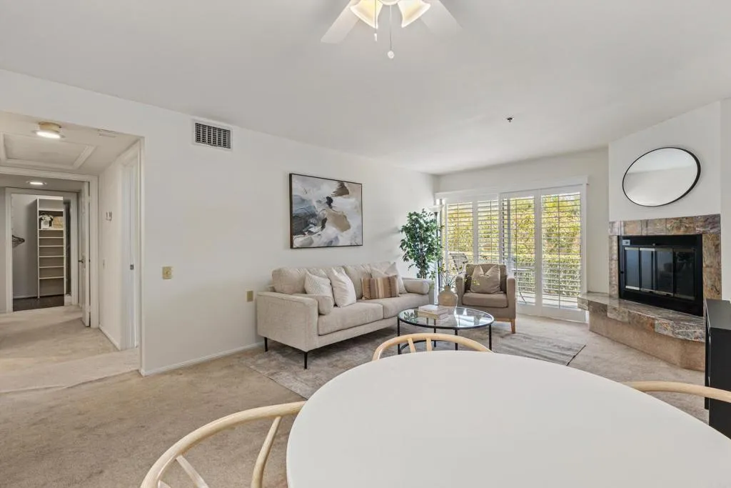 https://cdn.realtyfeed.com/cdn/127/306625040/26d5e147d00650fed7f685346193ddfe.webp