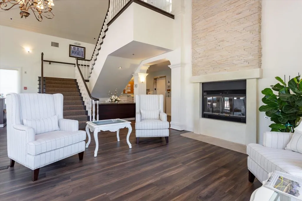 https://cdn.realtyfeed.com/cdn/127/306625040/521ebebda1010189e3ad1c296e73ef9b.webp