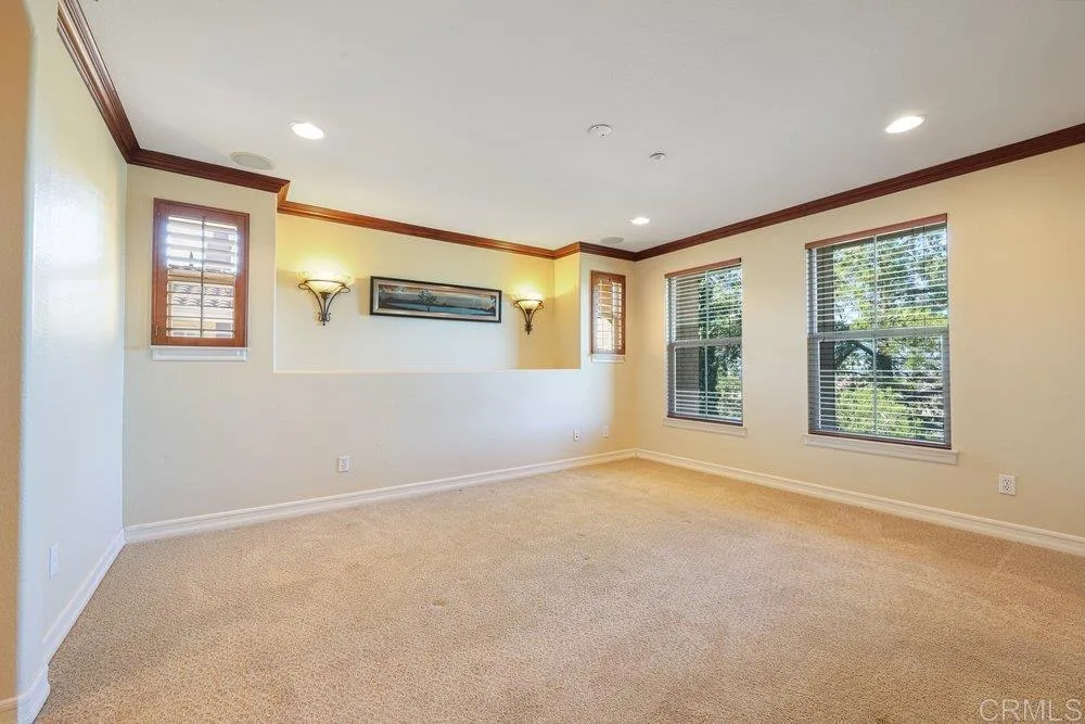 https://cdn.realtyfeed.com/cdn/127/306625072/4bd12416a99887ae9e6582ee1fcd66ac.webp
