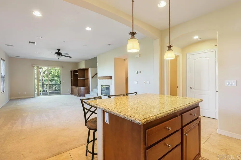 https://cdn.realtyfeed.com/cdn/127/306625072/b98e55f89261a8c16198de3d72a7873e.webp