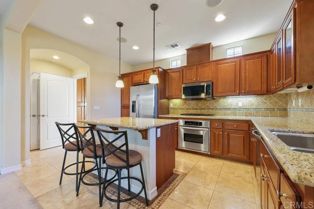 https://cdn.realtyfeed.com/cdn/127/306625072/ba579b1e966c005008cf75d1aa6f2854.webp