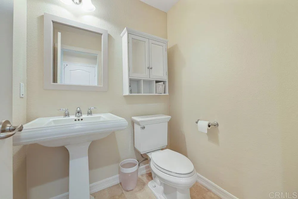 https://cdn.realtyfeed.com/cdn/127/306625072/dfa4ce9a8b88f7d1972cd34f7158606b.webp