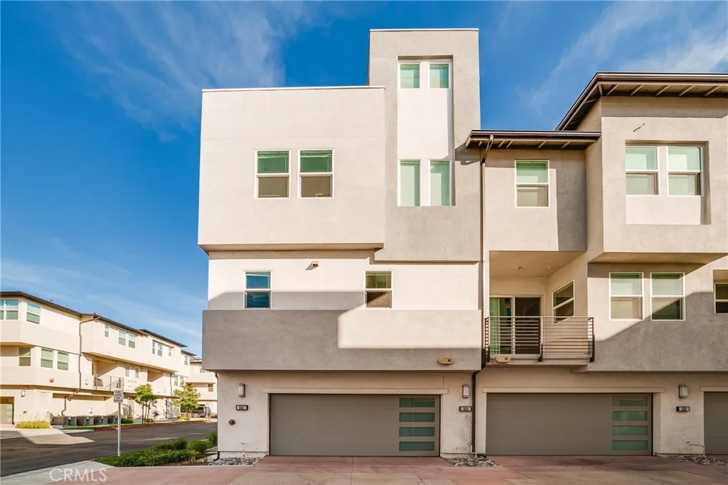 1602 W Bushell, Anaheim, CA 92805 - Photo 5 of 31, Anaheim, CA