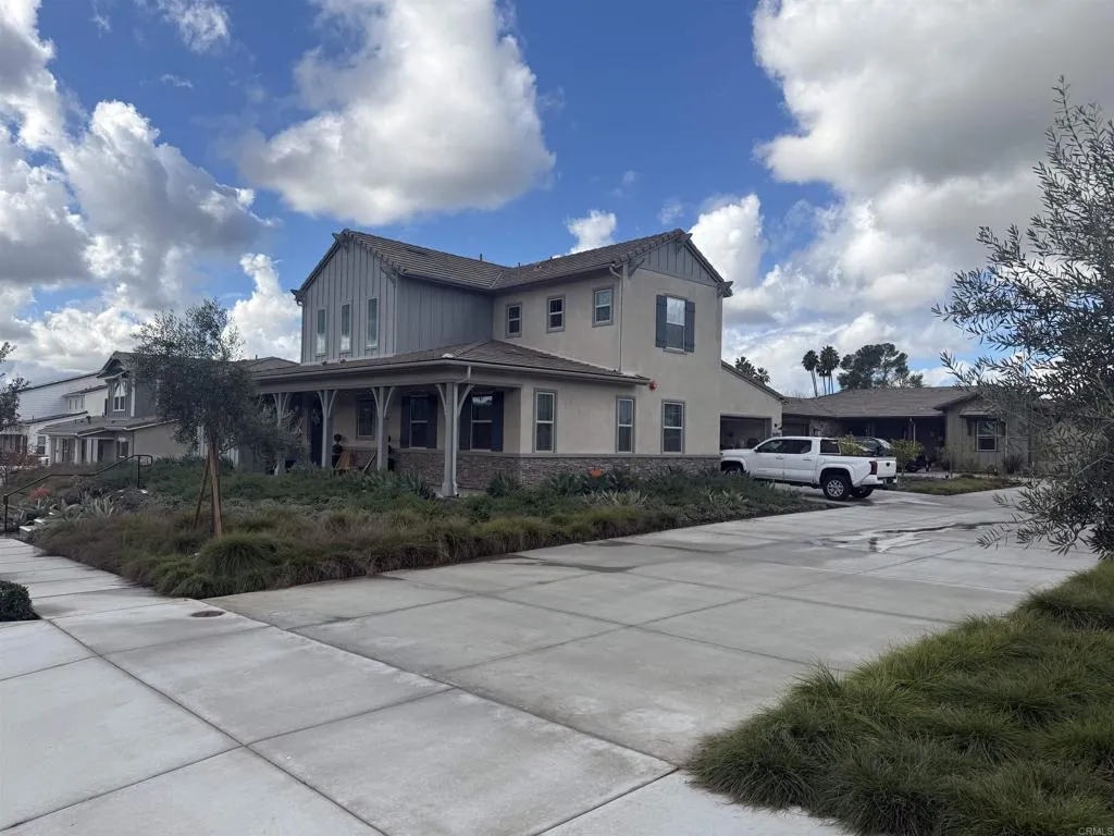 https://cdn.realtyfeed.com/cdn/127/306625172/7bf30063396e169297636bcb39f0432e.webp