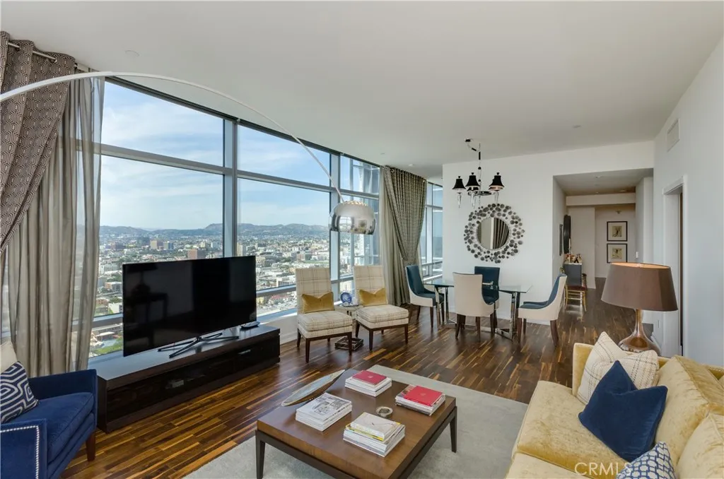 900 W Olympic Boulevard Unit 32b, Los Angeles, CA 90015 - Photo 2 of 17, Los Angeles, CA