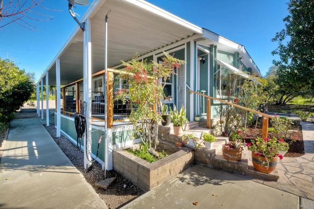 https://cdn.realtyfeed.com/cdn/127/306625228/022abf731187969ae823e4dc41d9b38b.webp