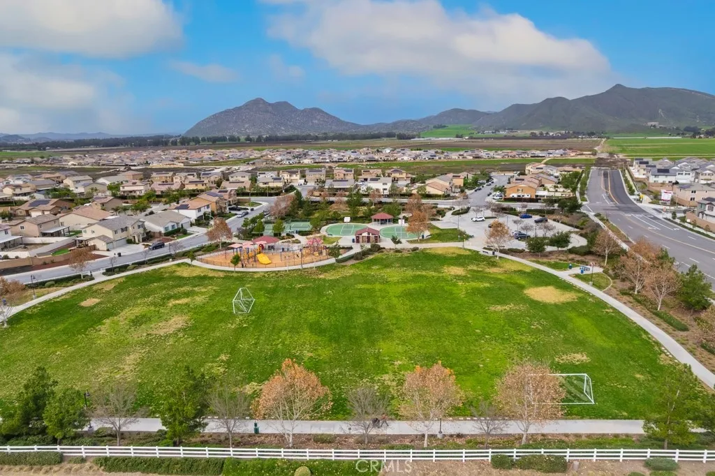 32057 Rambling Court, Winchester, CA, 92596