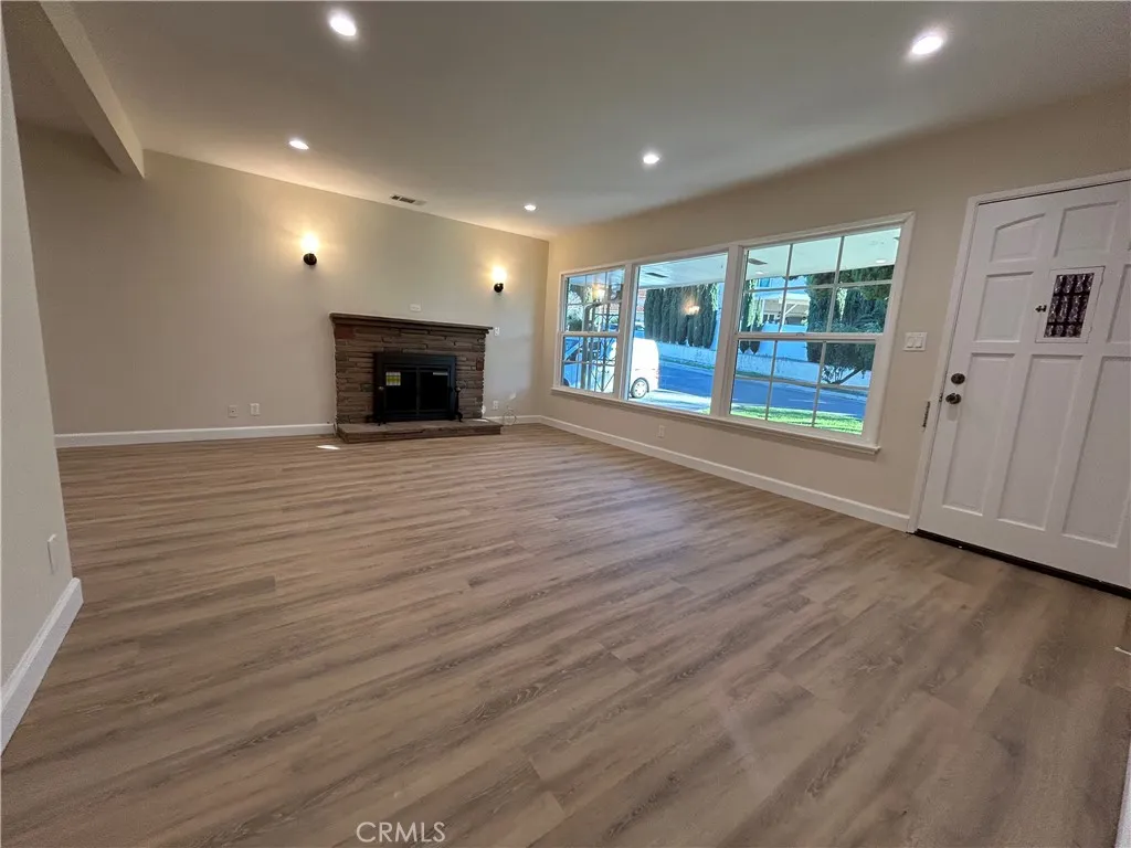 9241 Pali, Tujunga, CA 91042 - Photo 2 of 19, Tujunga, CA