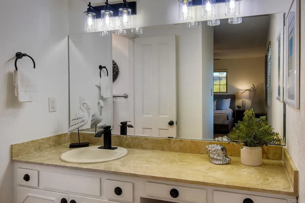 https://cdn.realtyfeed.com/cdn/127/306625312/78cf9d18fb74682169d1c26b46008ac0.webp