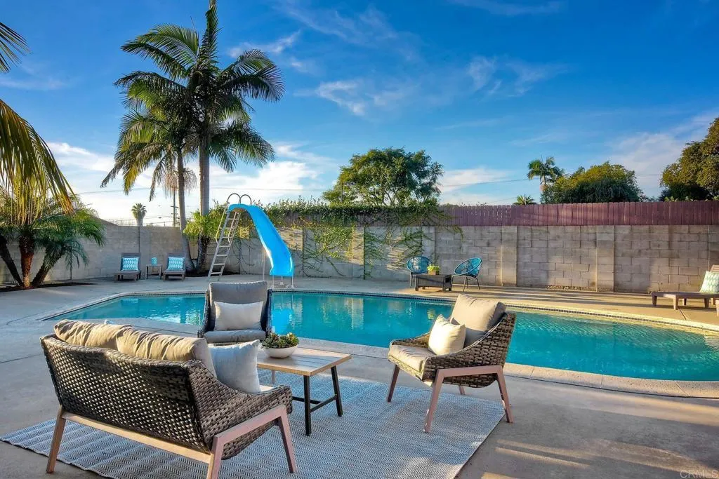 https://cdn.realtyfeed.com/cdn/127/306625312/b37d9a81b7ddedc902aa9d435ed65991.webp