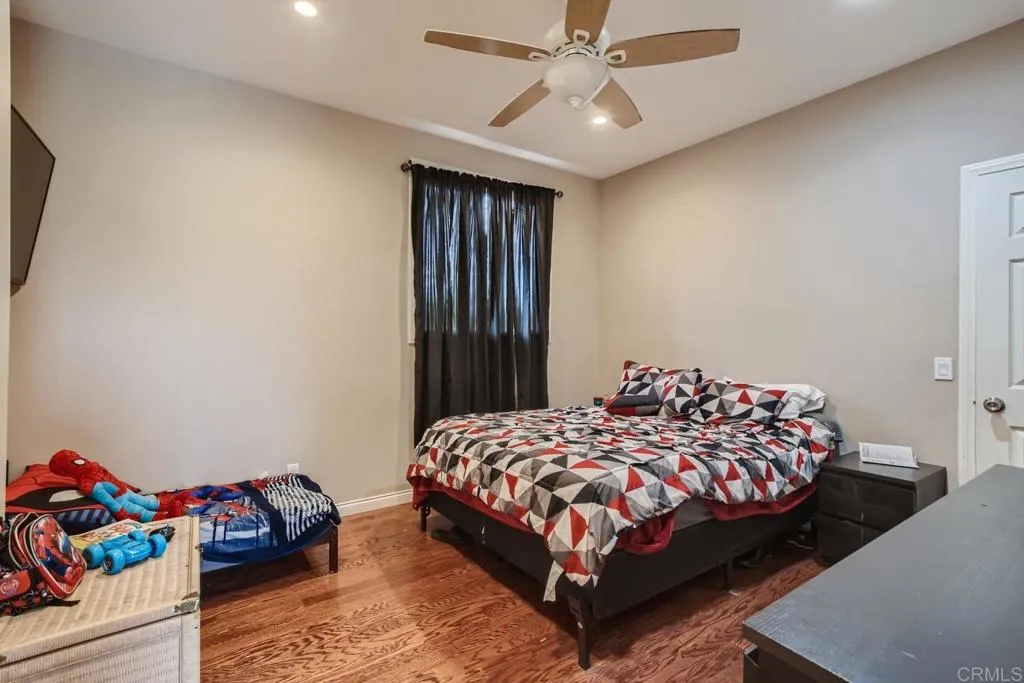 https://cdn.realtyfeed.com/cdn/127/306625341/10dc1531bbc808bb75a121289bf20350.webp