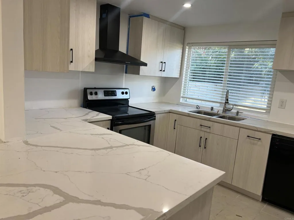 https://cdn.realtyfeed.com/cdn/127/306625343/e35d85978c3b93ae8fe221900c1455fe.webp