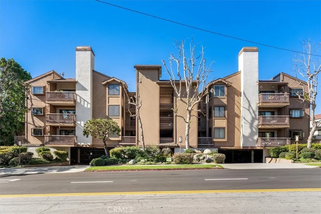 935 Main Street Unit 202, El Segundo, CA 90245