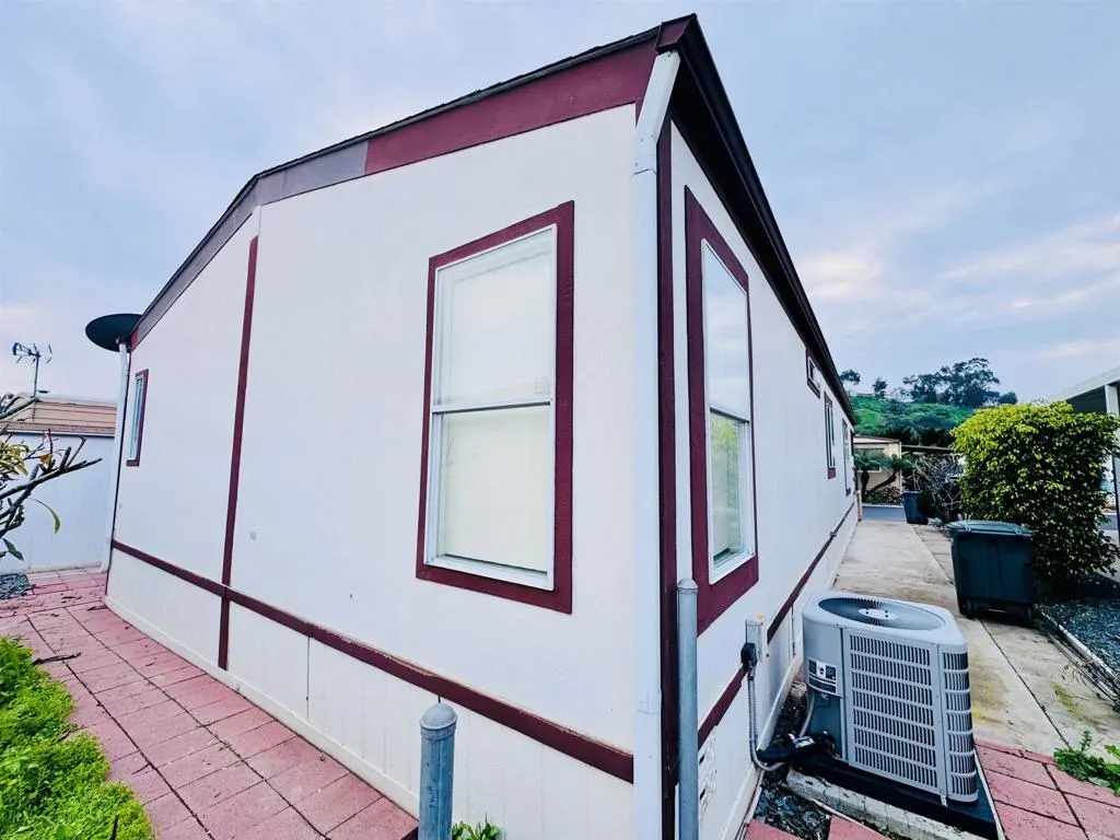 https://cdn.realtyfeed.com/cdn/127/306625449/50874466da531003624f9fc431df0ac9.webp