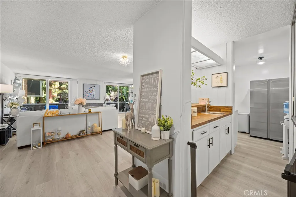 6315 Green Valley, Culver City, CA 90230 - Photo 3 of 58, Culver City, CA