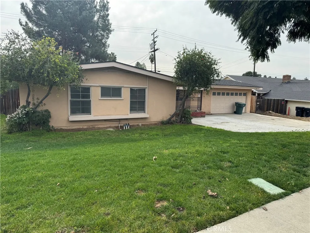 202 Spieth Way, Riverside, CA 92507 - Photo 2 of 31, Riverside, CA