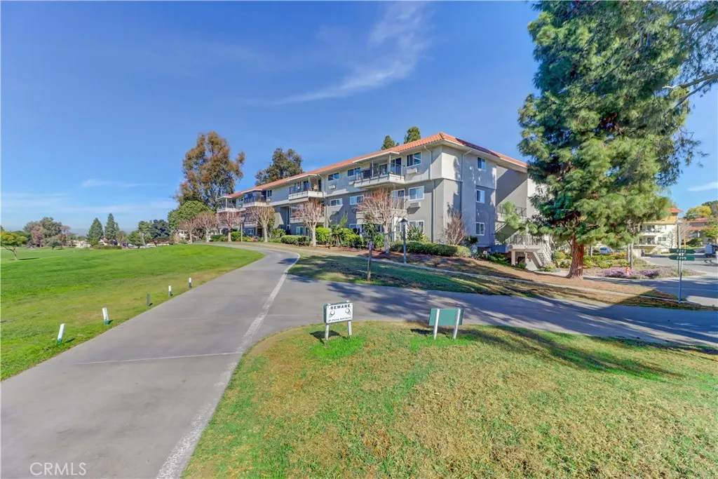 Laguna Woods, CA 92637