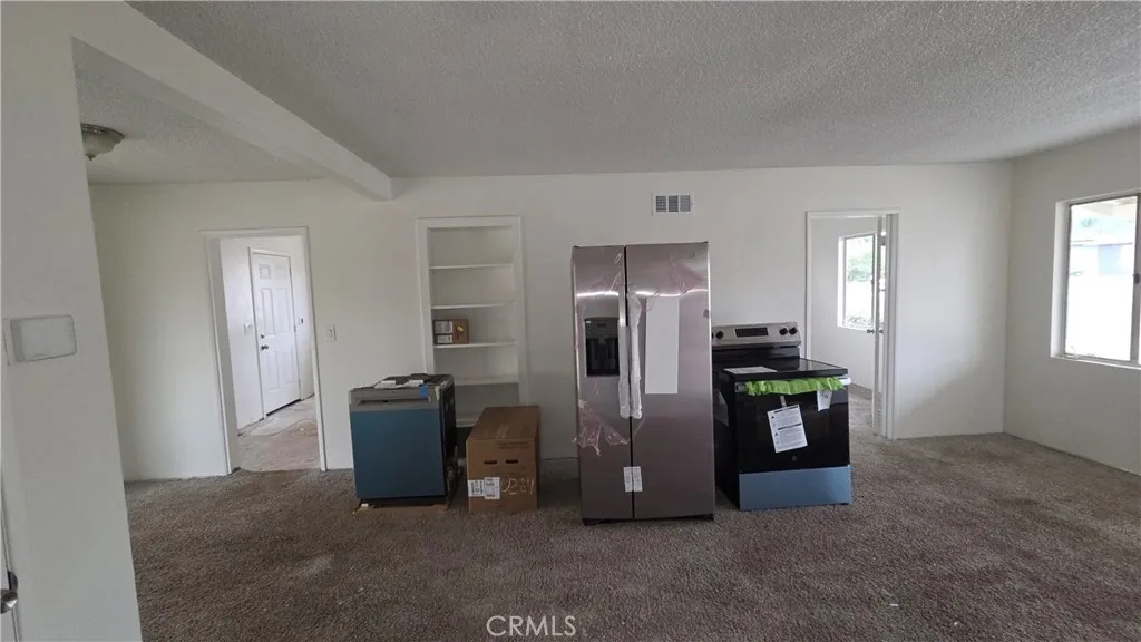 https://cdn.realtyfeed.com/cdn/127/306625576/ade3c7539b059070c38c60457284fa35.webp