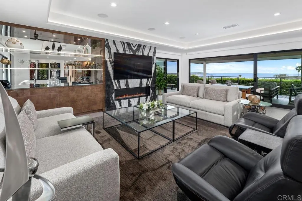 https://cdn.realtyfeed.com/cdn/127/306625582/b2aad4a343f14119d4ca1943bf8b7b33.webp