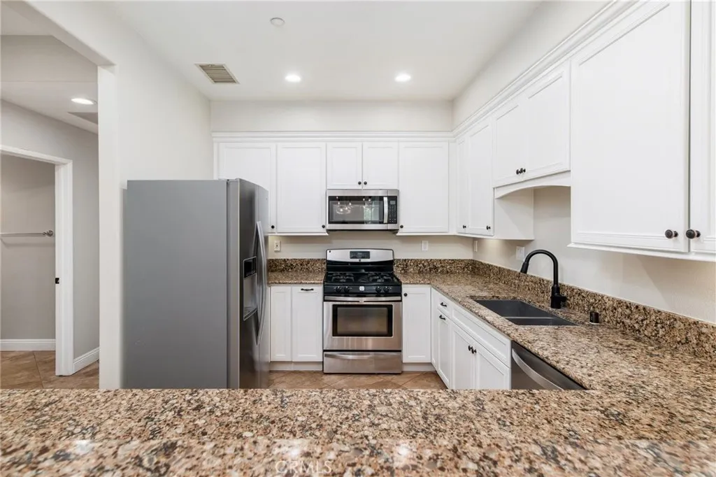 129 Sklar Street Unit 34, Ladera Ranch, CA 92694 - Photo 3 of 22, Ladera Ranch, CA