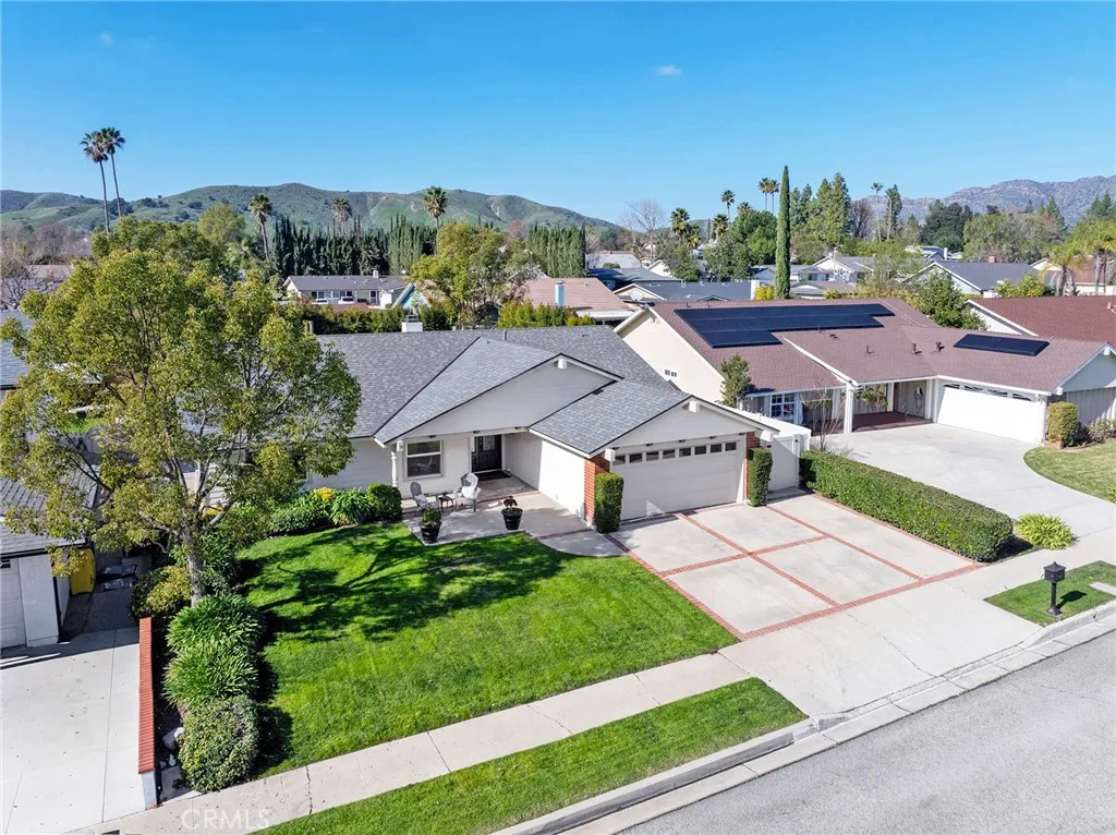 17 Pinewood Avenue, Oak Park, CA 91377 - Photo 3 of 73, Oak Park, CA