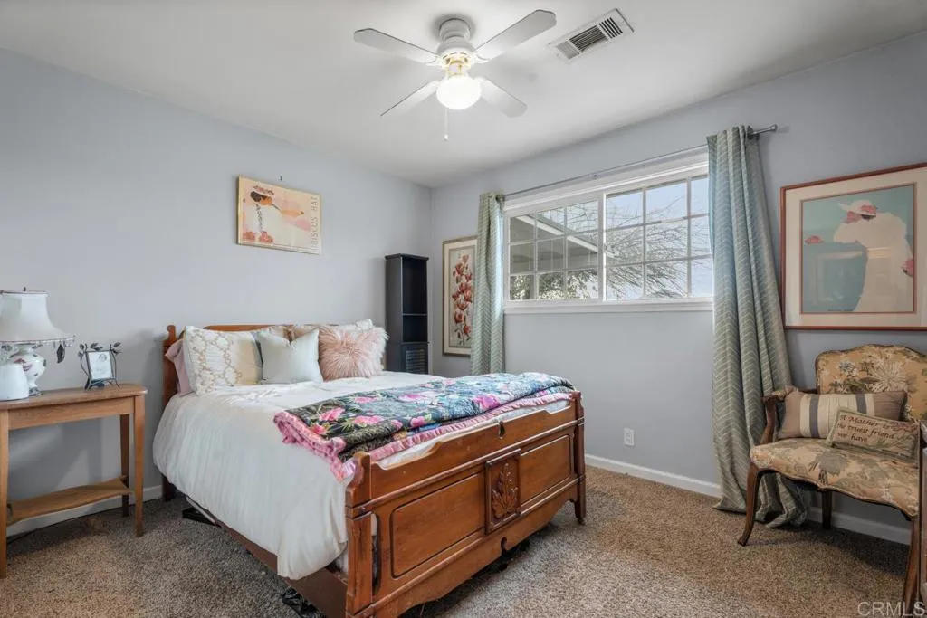 https://cdn.realtyfeed.com/cdn/127/306625690/57bb3035c1f87440c819ac0accae1205.webp