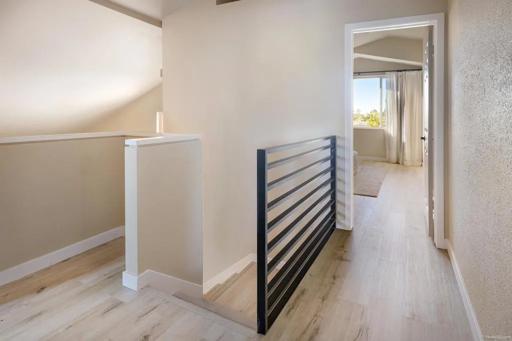 https://cdn.realtyfeed.com/cdn/127/306625724/42564bb16305c21584fbb5f9352aae8a.webp