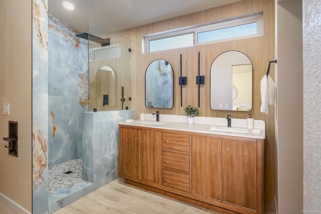 https://cdn.realtyfeed.com/cdn/127/306625724/89954d9bd9ff61edb6c2cb21f2e9f138.webp