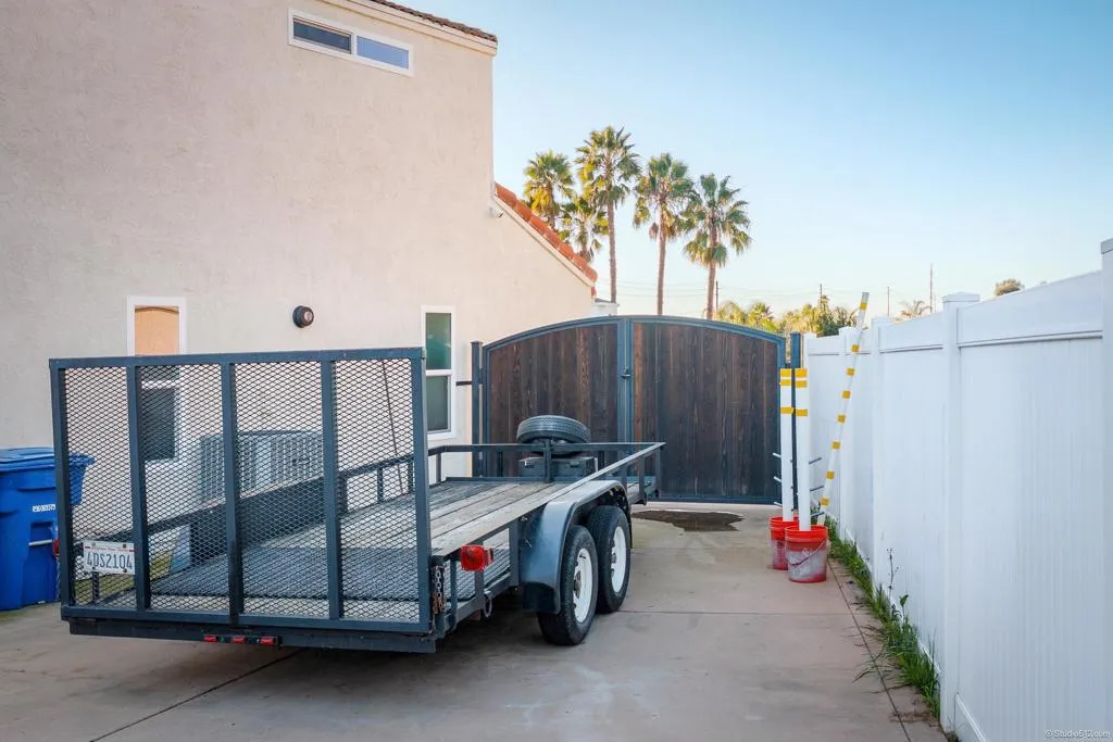 https://cdn.realtyfeed.com/cdn/127/306625724/f8b26762e7741ba6ae12586df96bcc23.webp