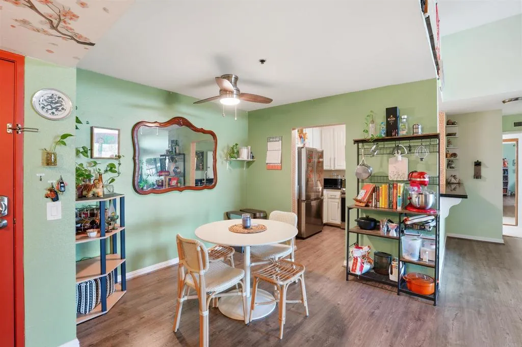 https://cdn.realtyfeed.com/cdn/127/306625750/330ac8e31a053609b4a83f066f804d84.webp