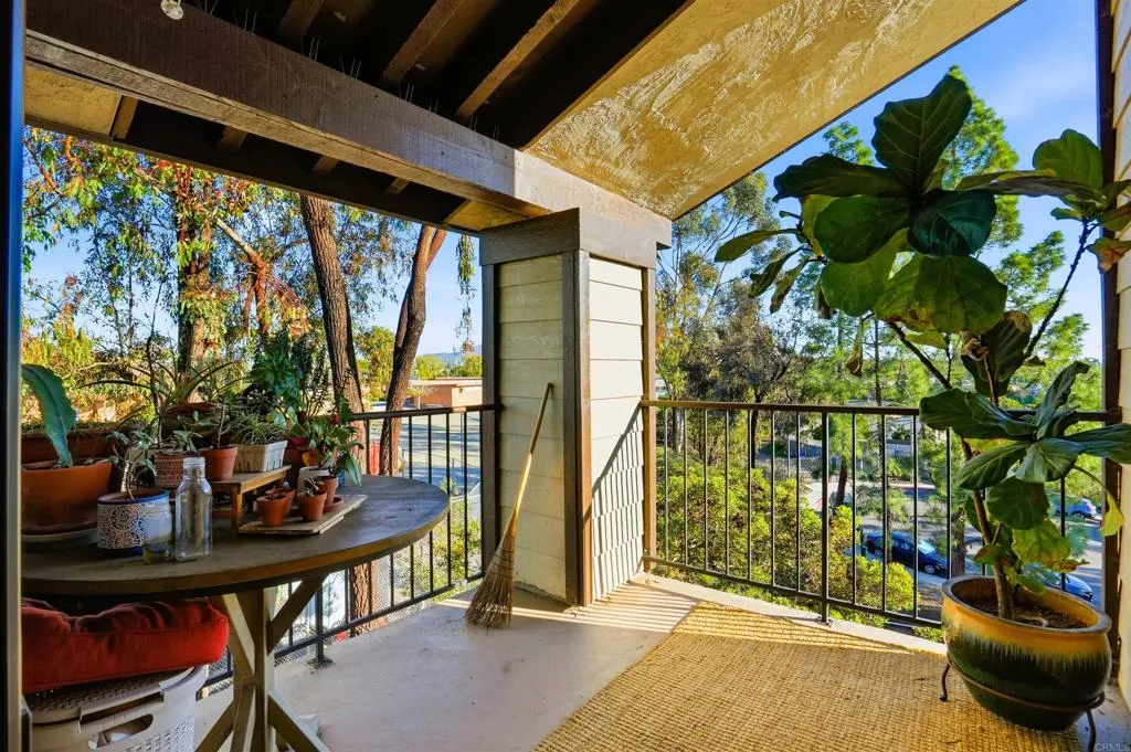 https://cdn.realtyfeed.com/cdn/127/306625750/4869209433f9940649040dbd6fc0de88.webp
