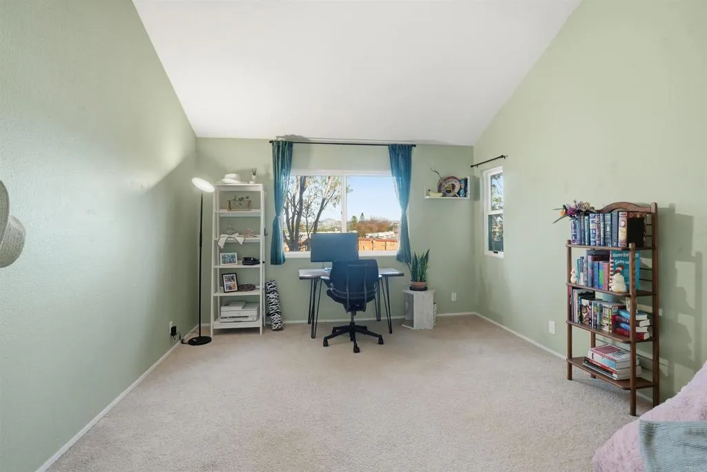 https://cdn.realtyfeed.com/cdn/127/306625750/9adc869fd549102451e6b3dbf51f9025.webp