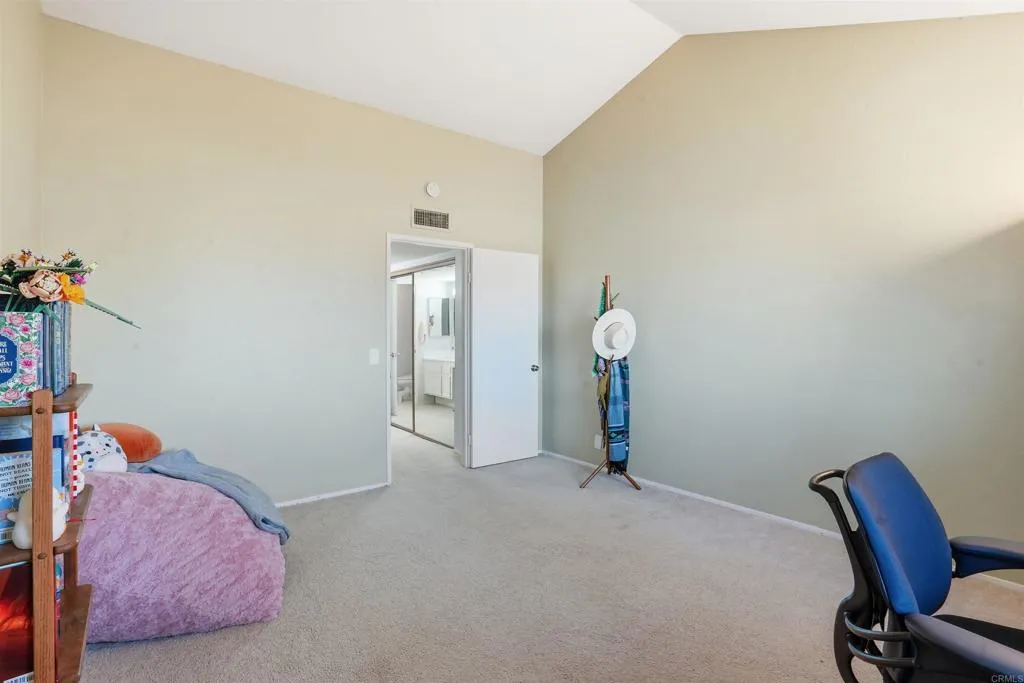https://cdn.realtyfeed.com/cdn/127/306625750/afd3021f084d16c808a09bfa265844df.webp